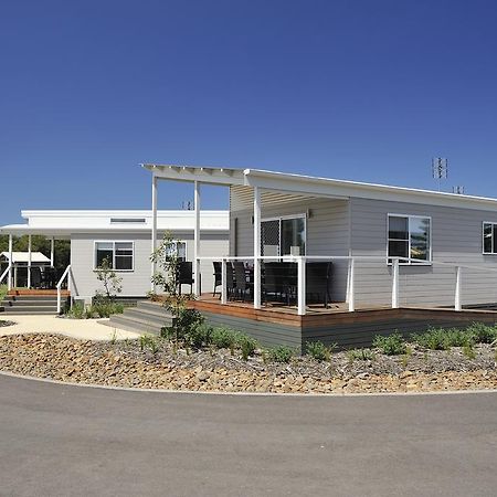 Nrma Stockton Beach Holiday Park Hotel ภายนอก รูปภาพ